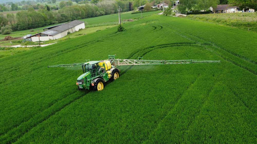 PULVERISATION tracteur